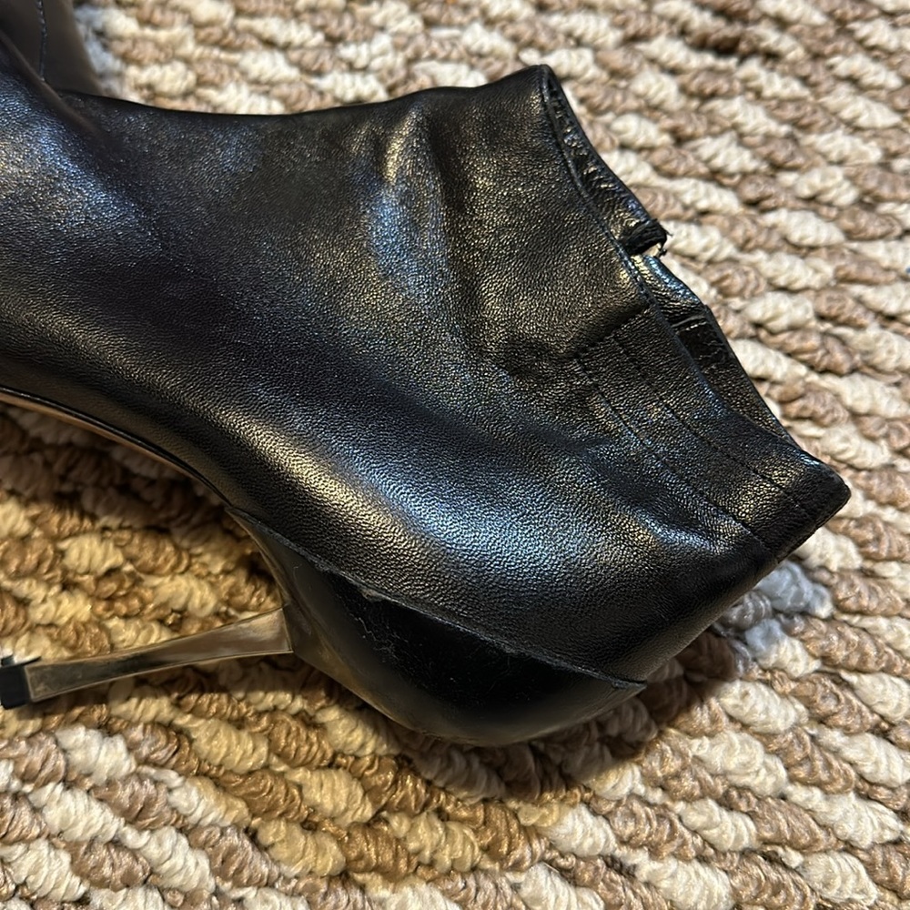 Sexy Gucci ankle boots 6.5 black leather booties heel - Picture 11 of 12